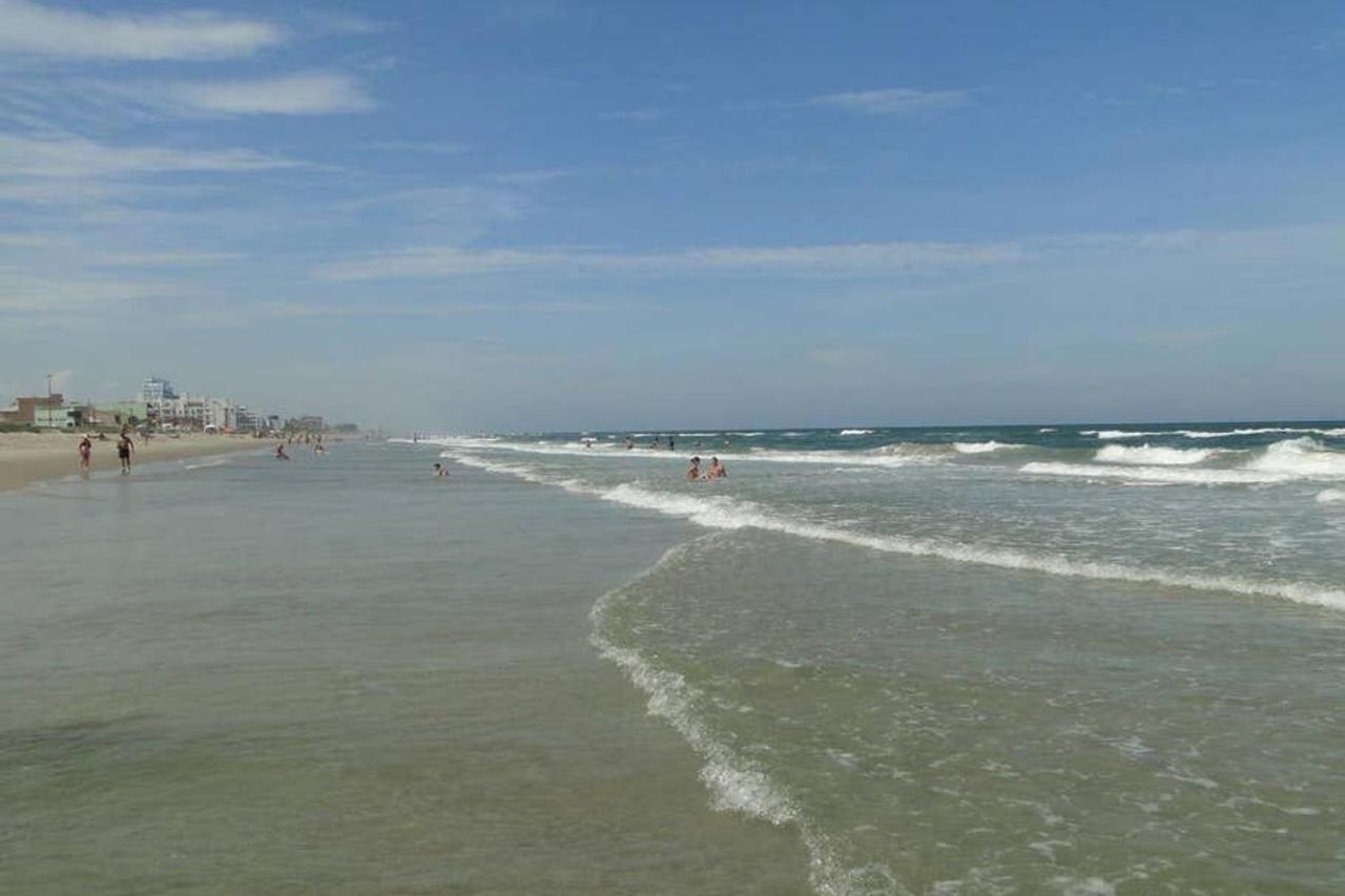 Tranquilidade A Alguns Passos Da Praia - Churrasqueira, Super Wi-Fi! Matinhos Luaran gambar